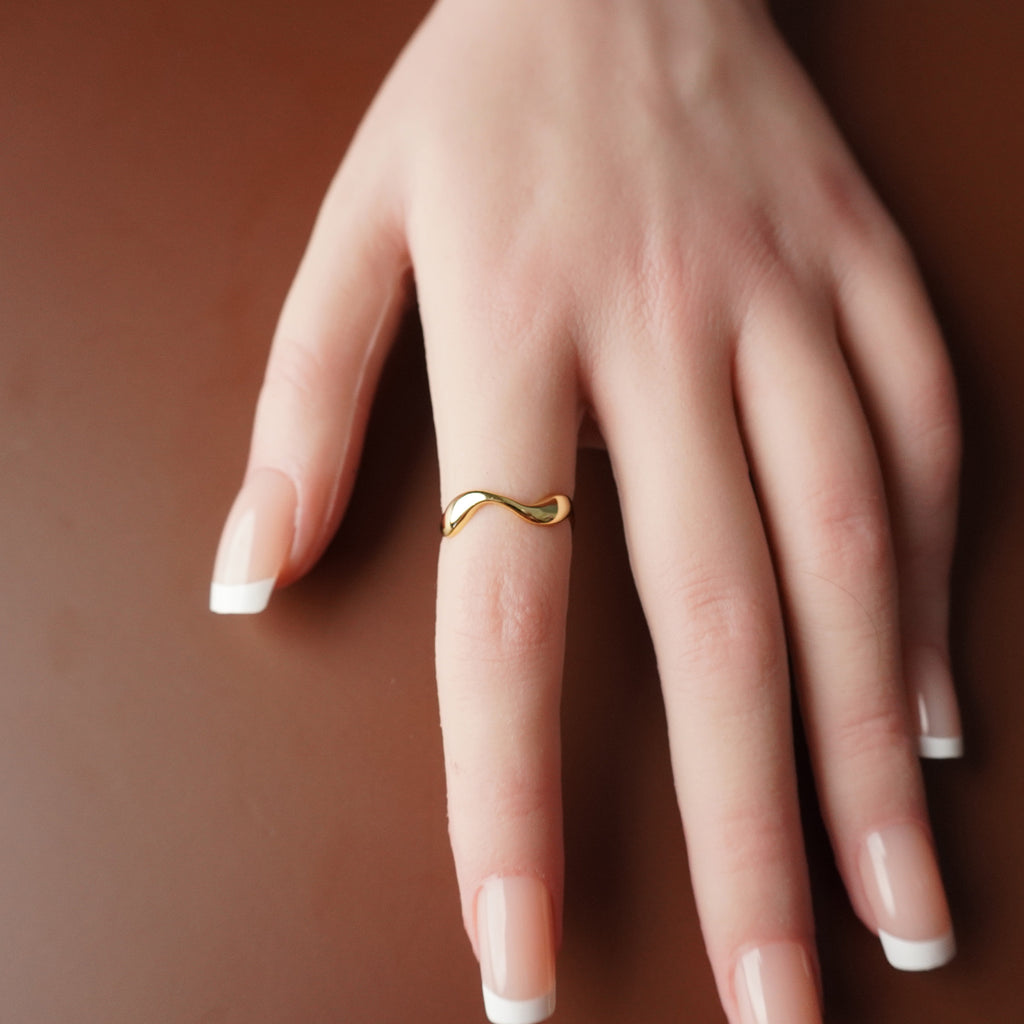 To My Grand Daughter - Waves Highest Highs and Lowest Lows Ring